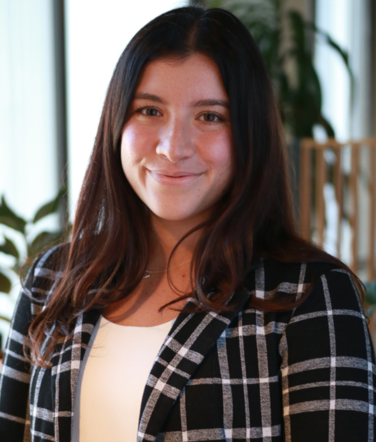 Isabella Cervantes, Singleton Schreiber Photo