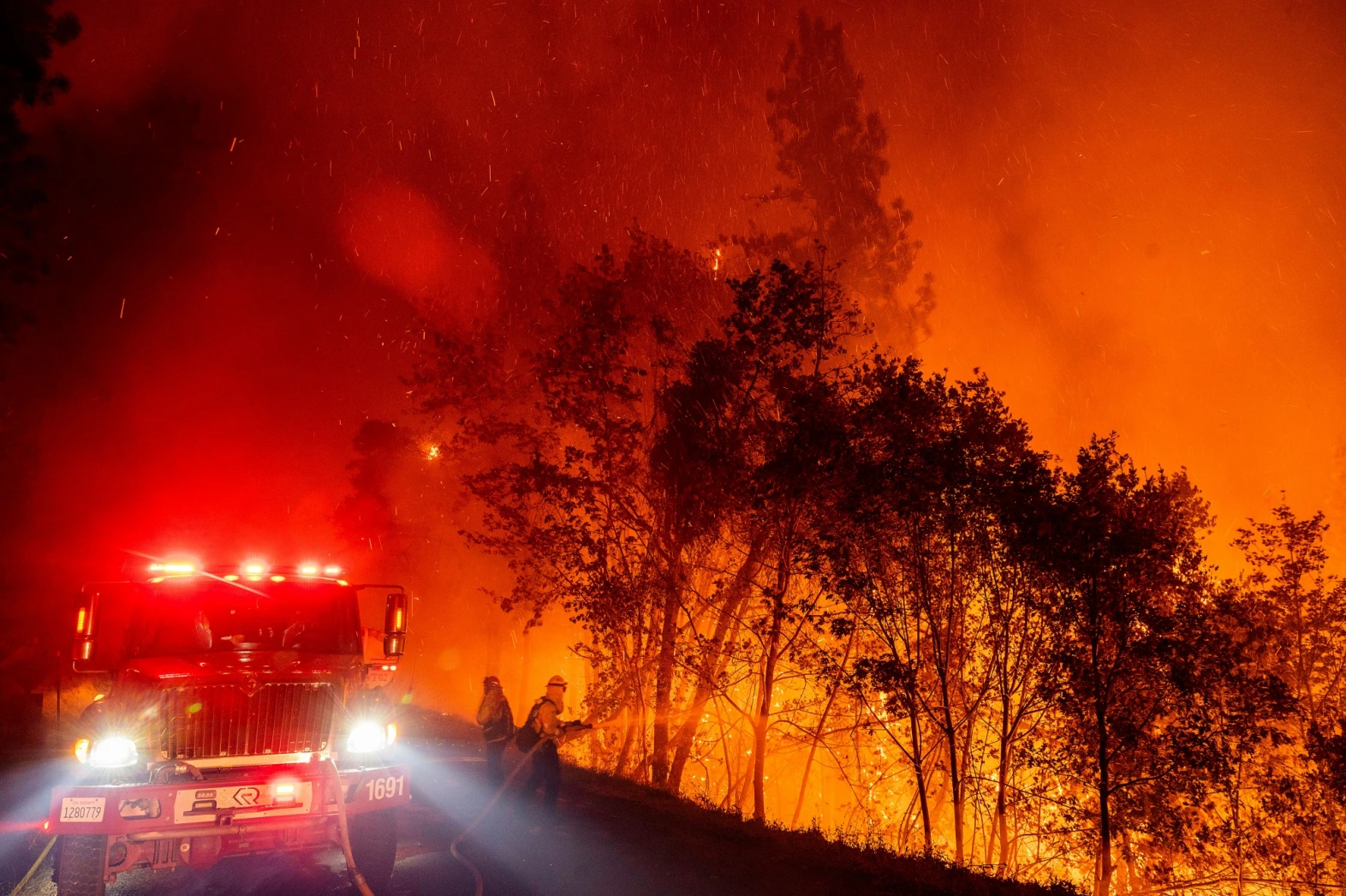 Forest service launches criminal probe into PG&E role in Mosquito fire